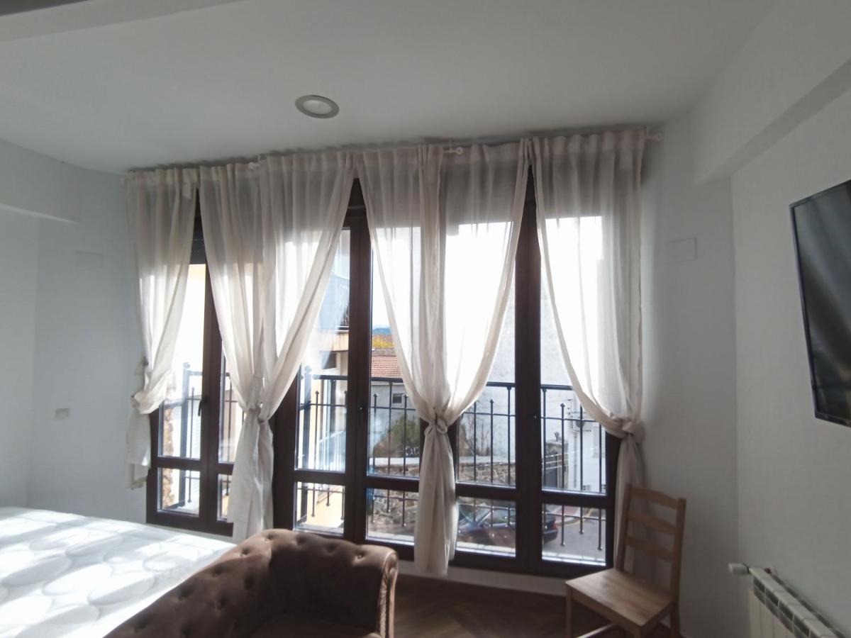 Apartamento De Lujo En La Sierra Becerril de la Sierra Dış mekan fotoğraf